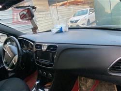 كرايسلر 200